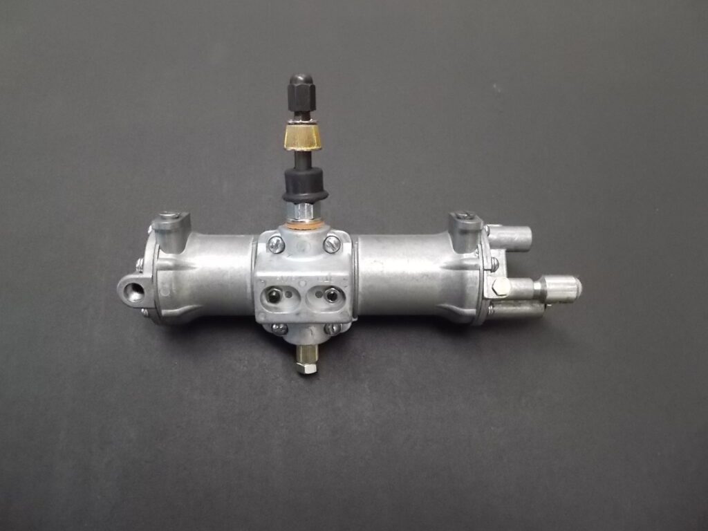 Dirks1532 Peterbilt Air Operated Wiper Motor, Passenger Side Dirk's