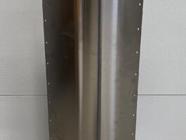 Dirks2043 - Kenworth W900 36" Sleeper Corner, Right Rear / Left Front